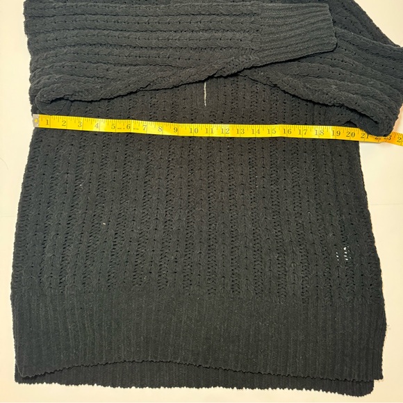 Aerie neck zip size S very comfortable - Picture 7 of 7